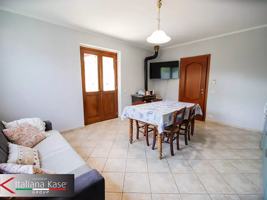 Immagine 11 di Villa in vendita  in via falcone 1 a Albiano D'ivrea