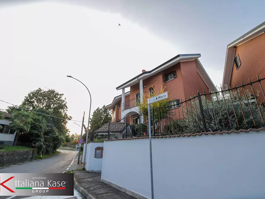 Immagine 1 di Villa in vendita  in VIA SANTA MARIA 58 a Caluso