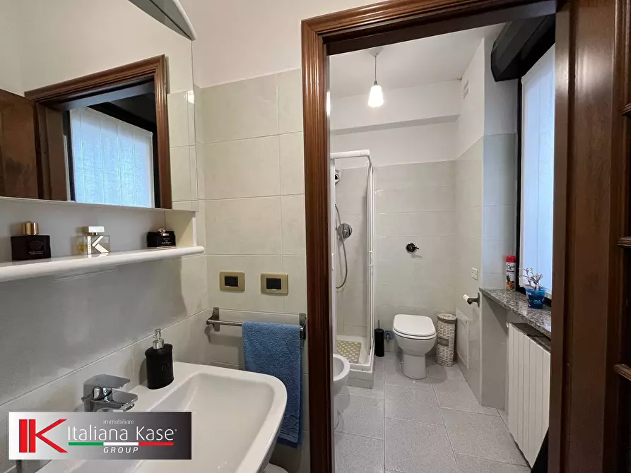 Immagine 18 di Appartamento in vendita  in Via Leinì a Settimo Torinese