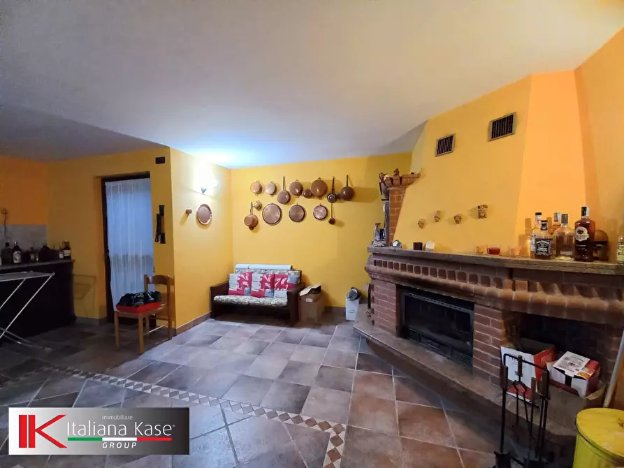 Immagine 32 di Villa in vendita  in VIA SANTA MARIA 58 a Caluso
