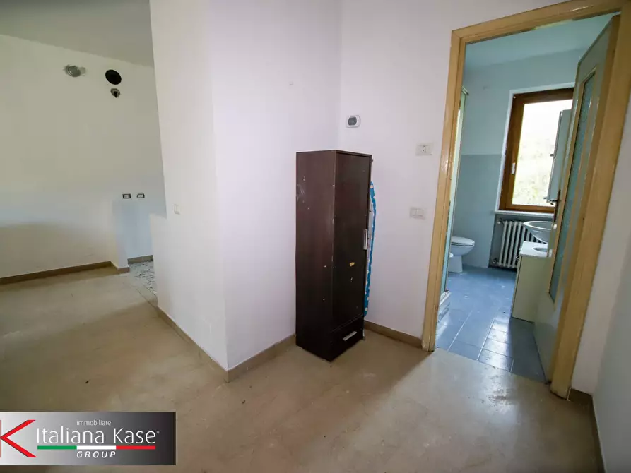 Immagine 7 di Casa semindipendente in vendita  in via barone a Albiano D'ivrea