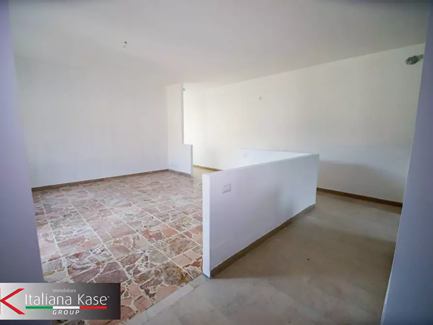 Immagine 13 di Casa semindipendente in vendita  in via barone a Albiano D'ivrea