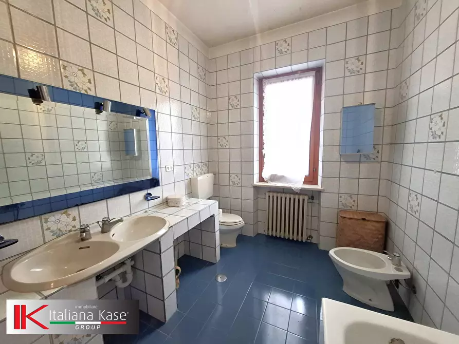 Immagine 43 di Villa in vendita  in via lunga a Bruino