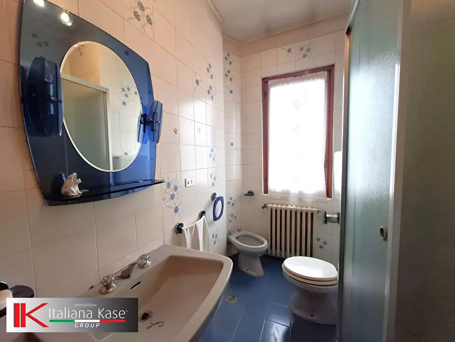 Immagine 47 di Villa in vendita  in via lunga a Bruino