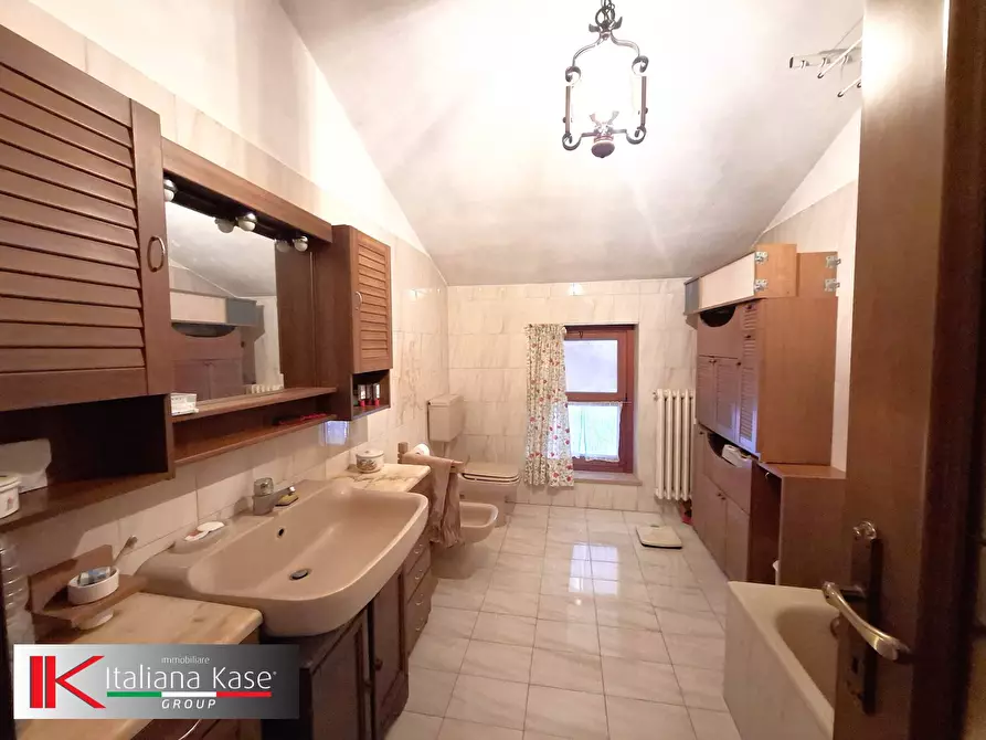 Immagine 59 di Villa in vendita  in via lunga a Bruino