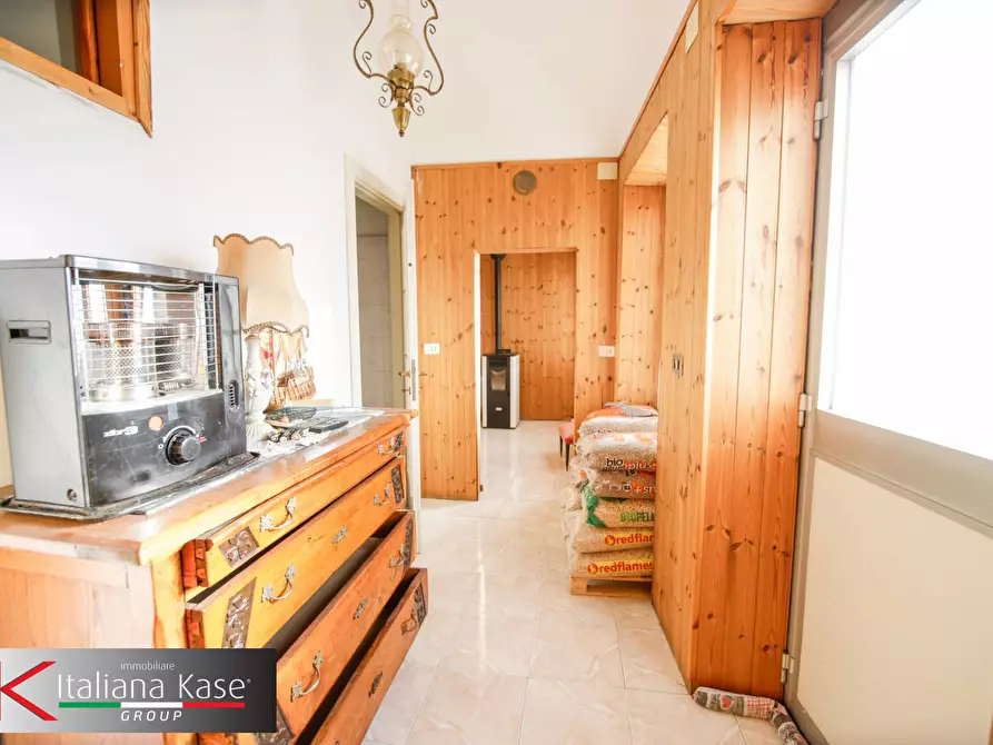 Immagine 25 di Casa semindipendente in vendita  in piazza caduti 6 a Maglione