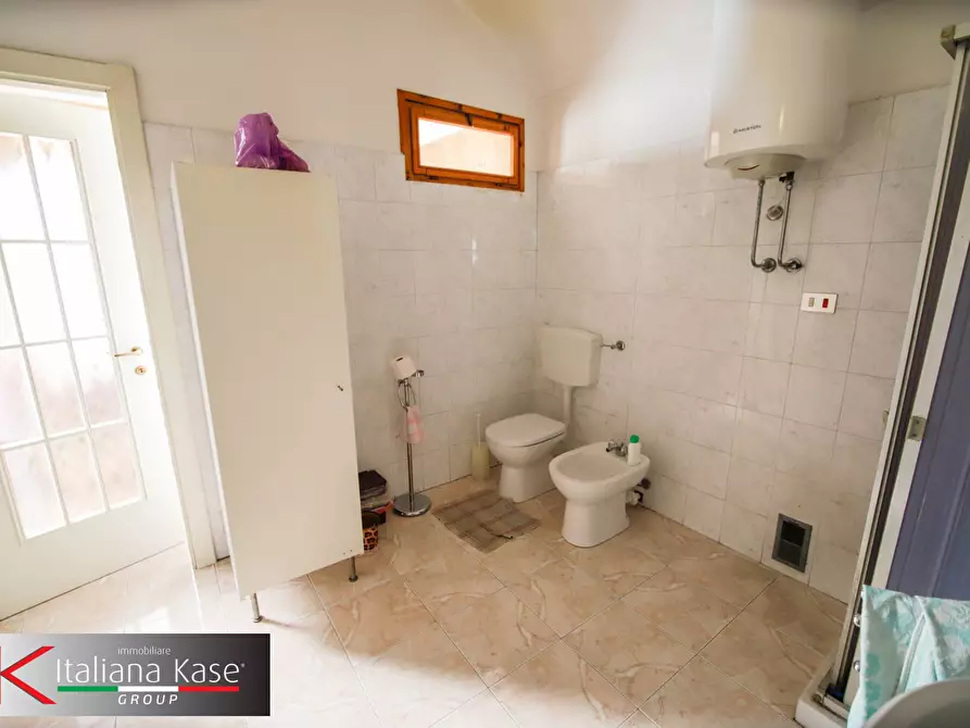 Immagine 28 di Casa semindipendente in vendita  in piazza caduti 6 a Maglione