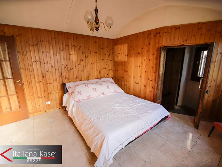 Immagine 36 di Casa semindipendente in vendita  in piazza caduti 6 a Maglione