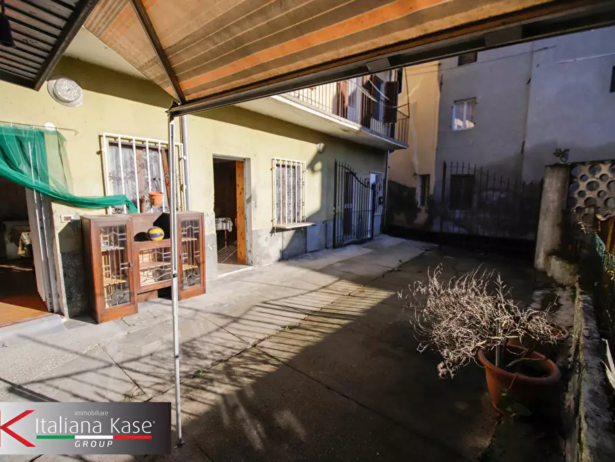 Immagine 3 di Casa semindipendente in vendita  in piazza caduti 6 a Maglione