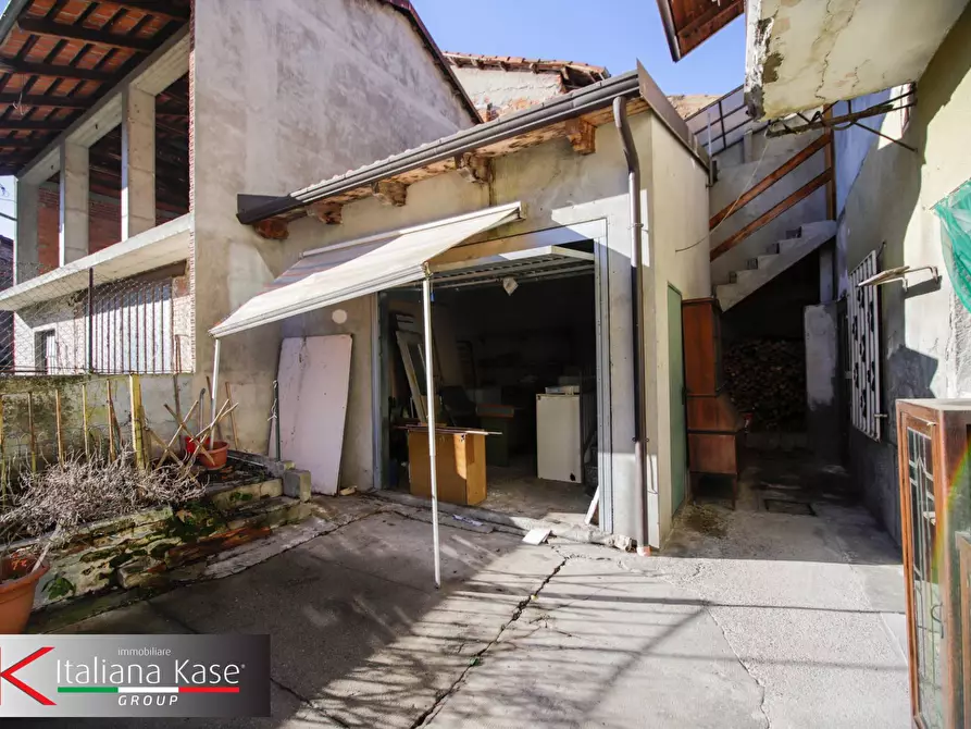 Immagine 2 di Casa semindipendente in vendita  in piazza caduti 6 a Maglione