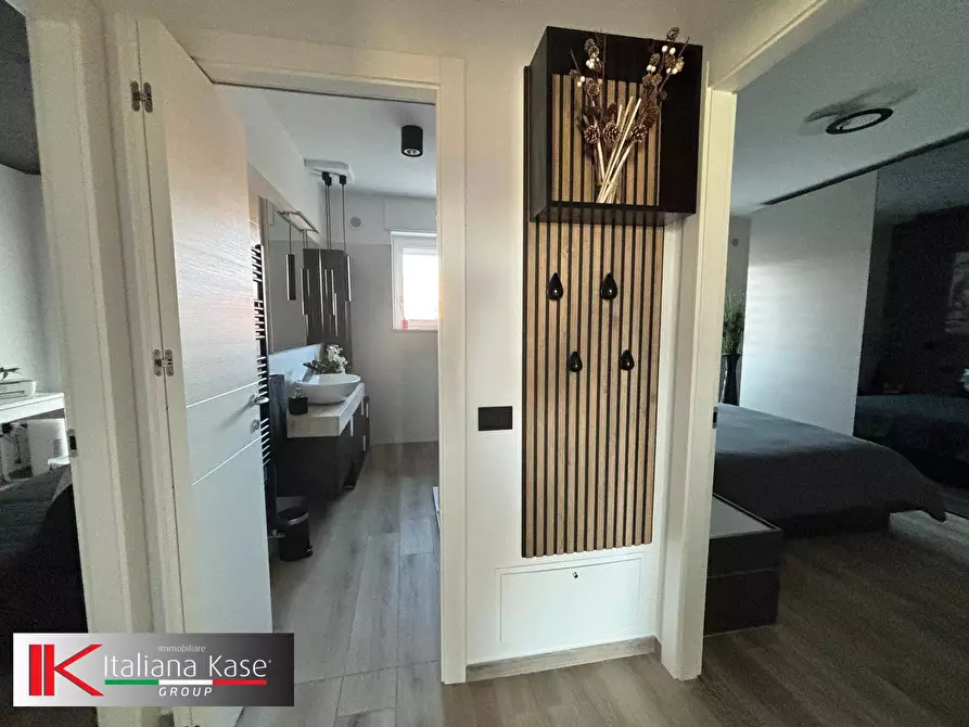 Immagine 11 di Appartamento in vendita  in Via Galileo Ferraris a Settimo Torinese