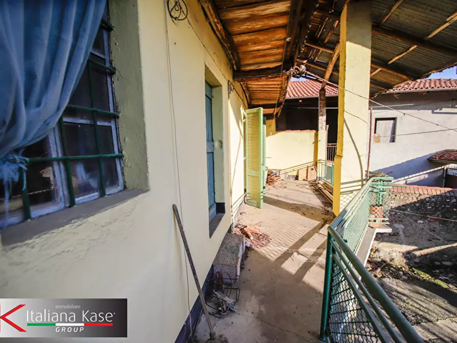 Immagine 15 di Casa semindipendente in vendita  in via cesare battisti a Albiano D'ivrea