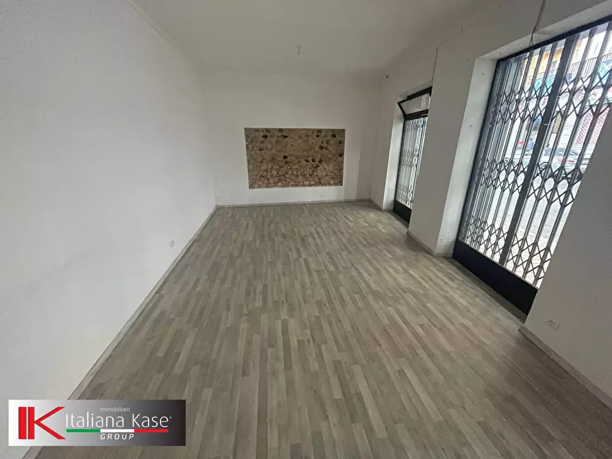 Immagine 5 di Attività commerciale in affitto  in Via XX Settembre a Brandizzo