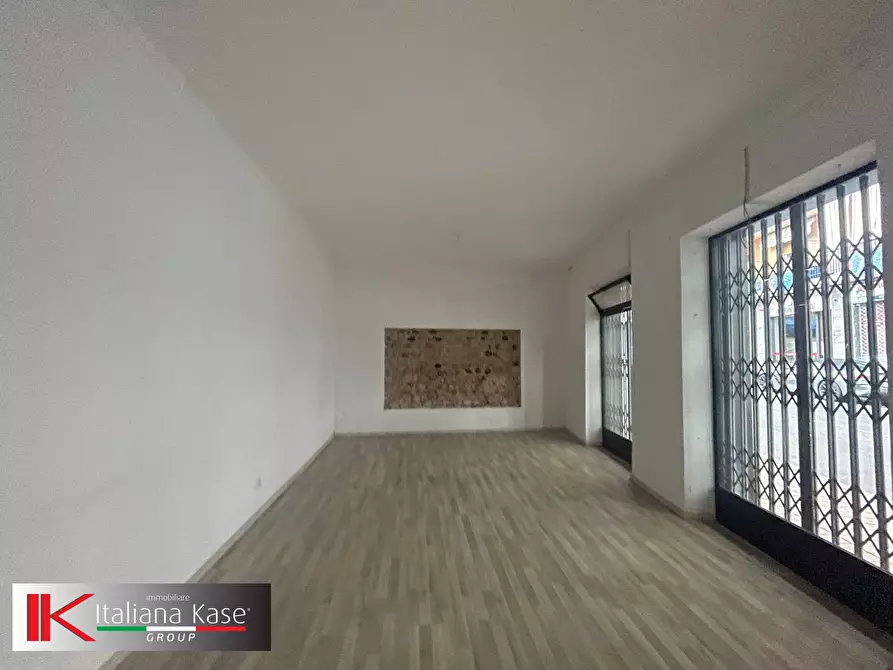 Immagine 9 di Attività commerciale in affitto  in Via XX Settembre a Brandizzo