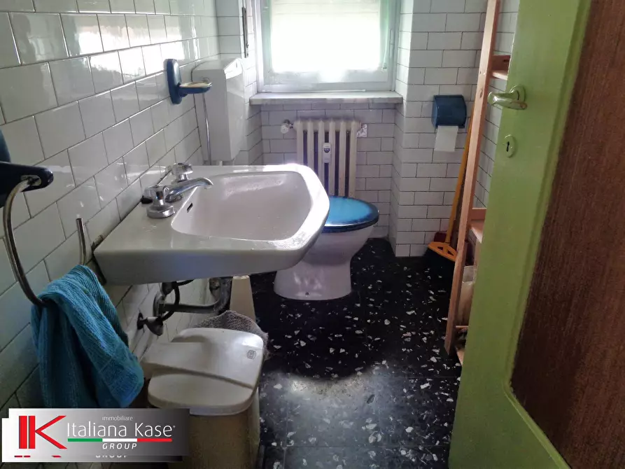 Immagine 9 di Ufficio in vendita  in Via Volpiano a Brandizzo