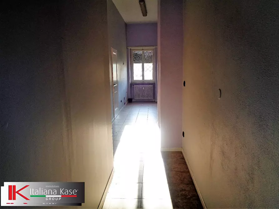 Immagine 7 di Ufficio in vendita  in Via Volpiano a Brandizzo