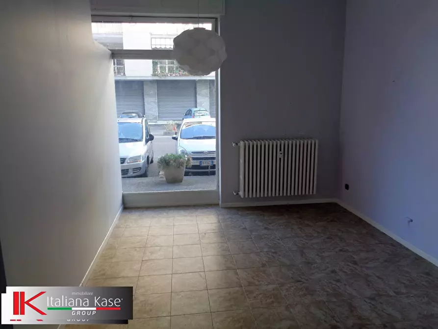 Immagine 5 di Ufficio in vendita  in Via Volpiano a Brandizzo