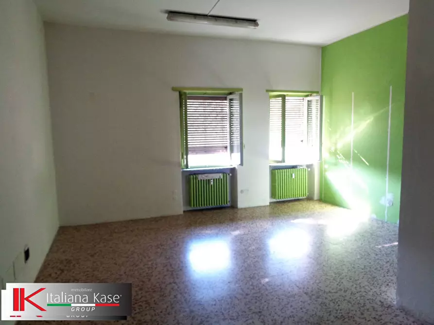 Immagine 3 di Ufficio in vendita  in Via Volpiano a Brandizzo