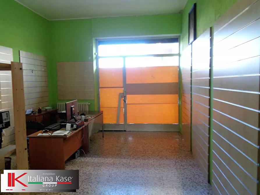 Immagine 13 di Ufficio in vendita  in Via Volpiano a Brandizzo