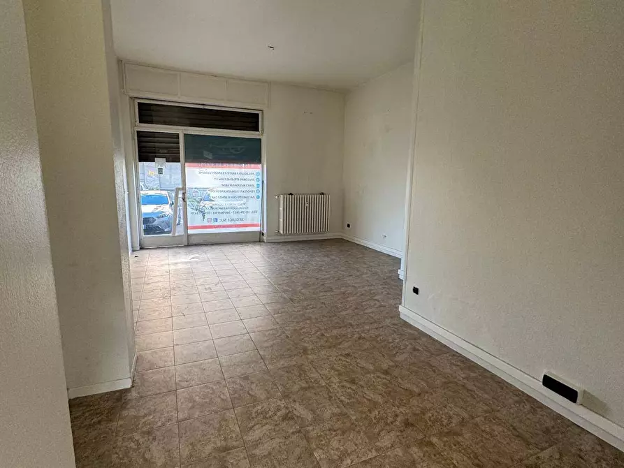 Immagine 1 di Ufficio in vendita  in Via Volpiano a Brandizzo