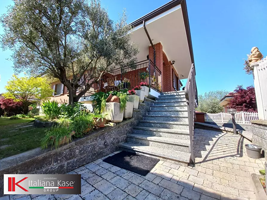 Immagine 4 di Villa in vendita  in vicolo giulio 11 a San Giusto Canavese