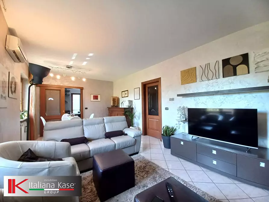 Immagine 16 di Villa in vendita  in vicolo giulio 11 a San Giusto Canavese