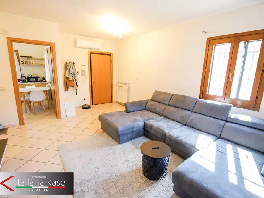 Immagine 11 di Villa in vendita  in CORSO REPUBBLICA 13 a San Giorgio Canavese