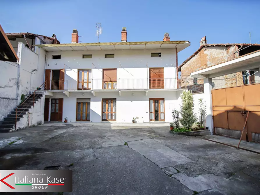 Immagine 3 di Casa semindipendente in vendita  in via stazione 18 a Albiano D'ivrea