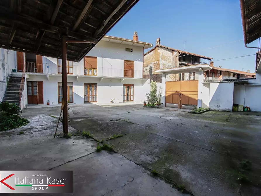 Immagine 8 di Casa semindipendente in vendita  in via stazione 18 a Albiano D'ivrea