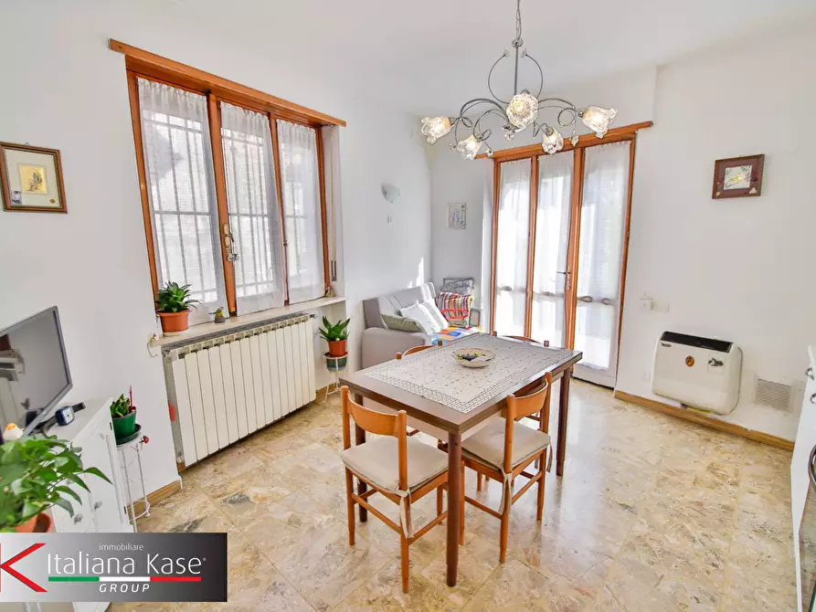 Immagine 10 di Casa semindipendente in vendita  in via stazione 18 a Albiano D'ivrea