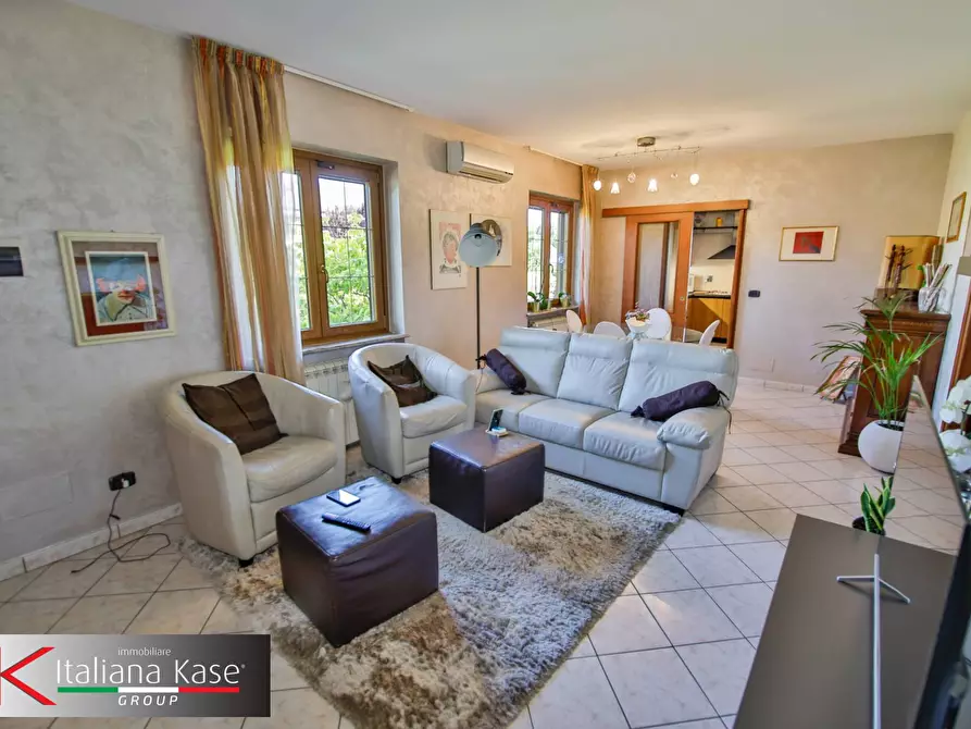 Immagine 15 di Villa in vendita  in vicolo giulio 11 a San Giusto Canavese