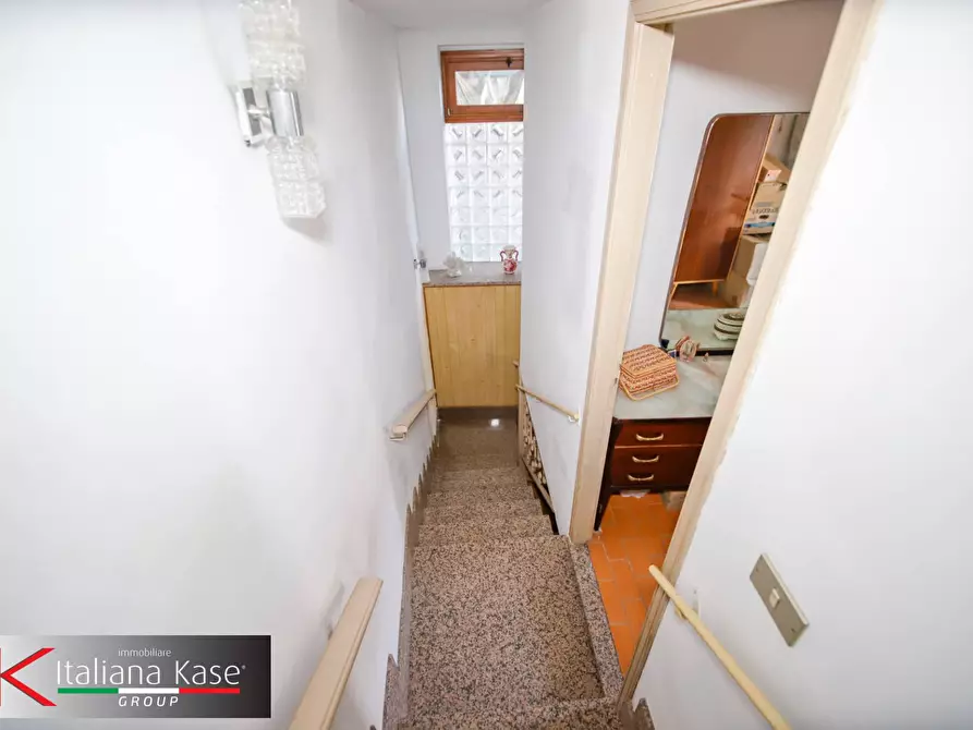 Immagine 34 di Casa semindipendente in vendita  a Cuceglio