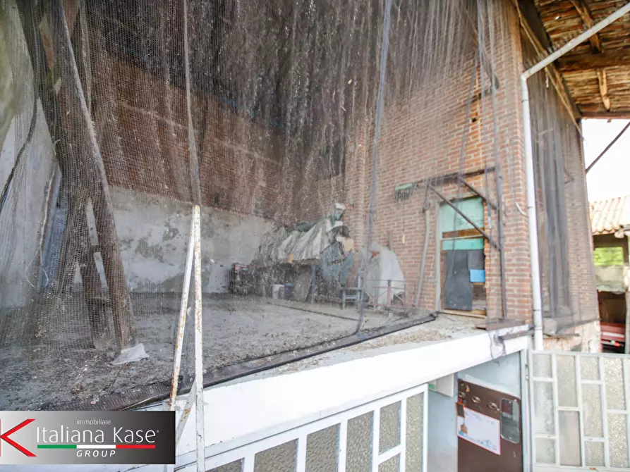 Immagine 39 di Casa semindipendente in vendita  a Cuceglio