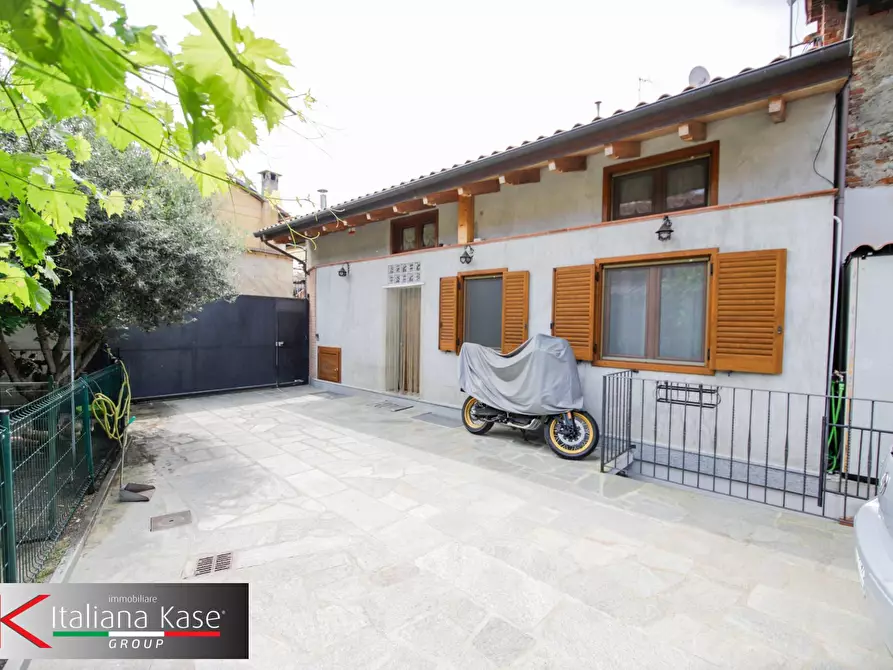 Immagine 5 di Casa semindipendente in vendita  in via vittorio veneto b 27 a Caluso