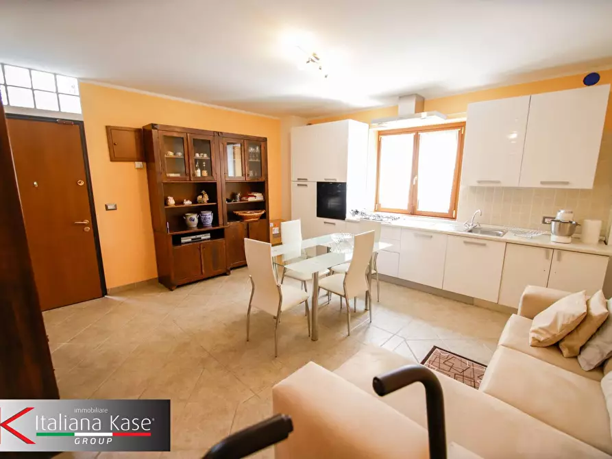 Immagine 12 di Casa semindipendente in vendita  in via vittorio veneto b 27 a Caluso