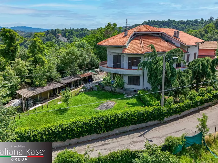 Immagine 1 di Villa in vendita  in via lunga a Bruino