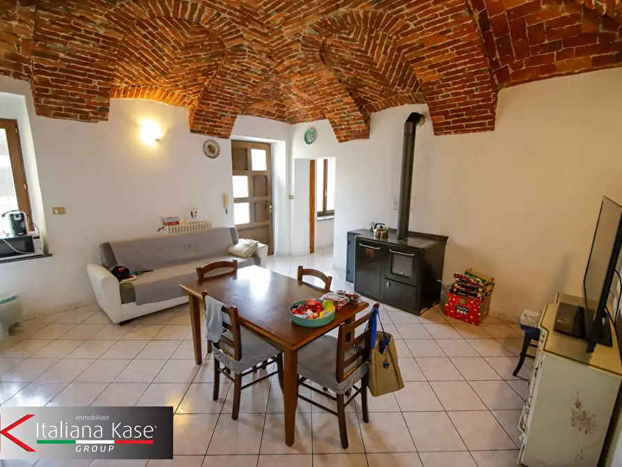 Immagine 10 di Casa semindipendente in vendita  in via solferino a Caluso