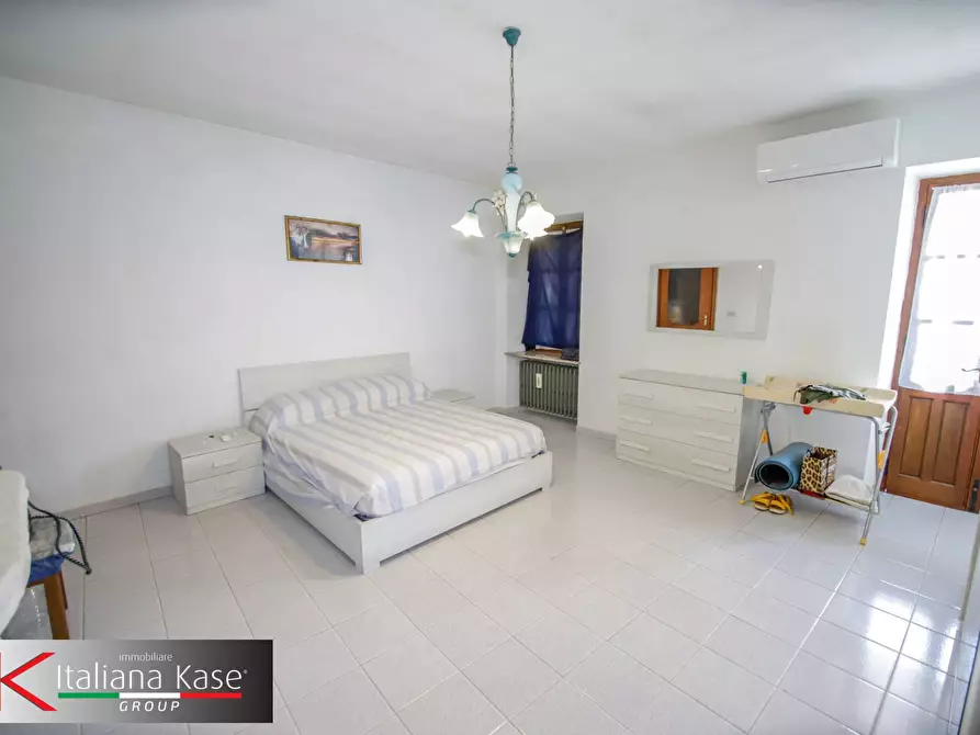 Immagine 19 di Casa semindipendente in vendita  in via solferino a Caluso