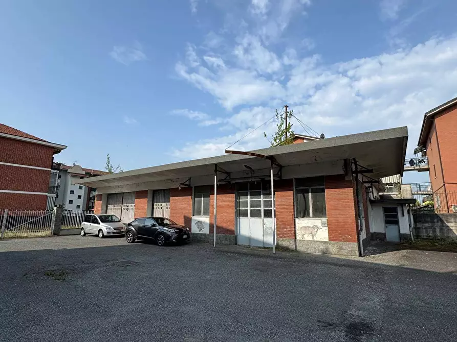 Immagine 3 di Locale commerciale in vendita  in Via Villacristina a Collegno