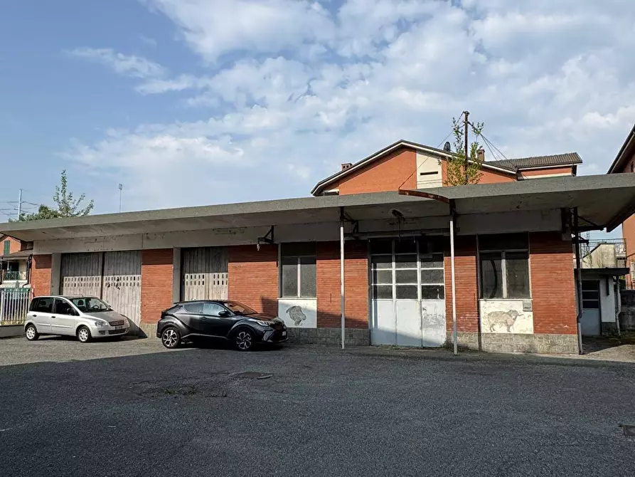 Immagine 5 di Locale commerciale in vendita  in Via Villacristina a Collegno