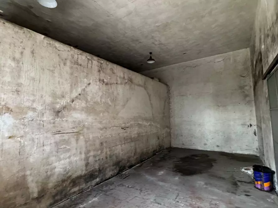 Immagine 16 di Locale commerciale in vendita  in Via Villacristina a Collegno