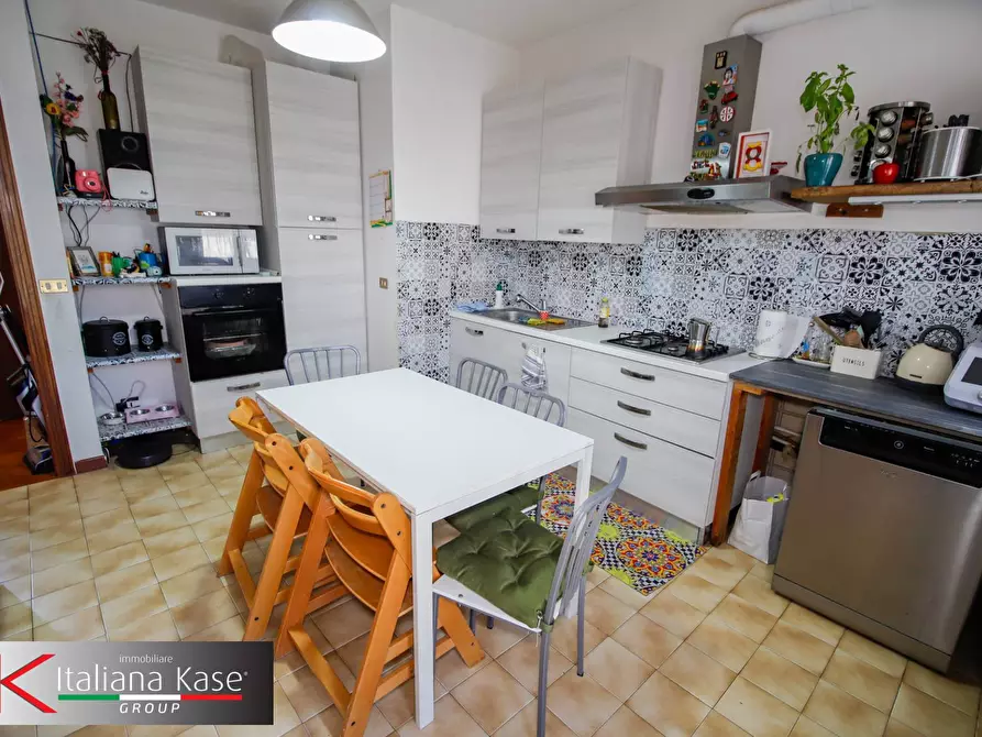 Immagine 11 di Casa semindipendente in vendita  in vicolo vittorio 2 a Albiano D'ivrea