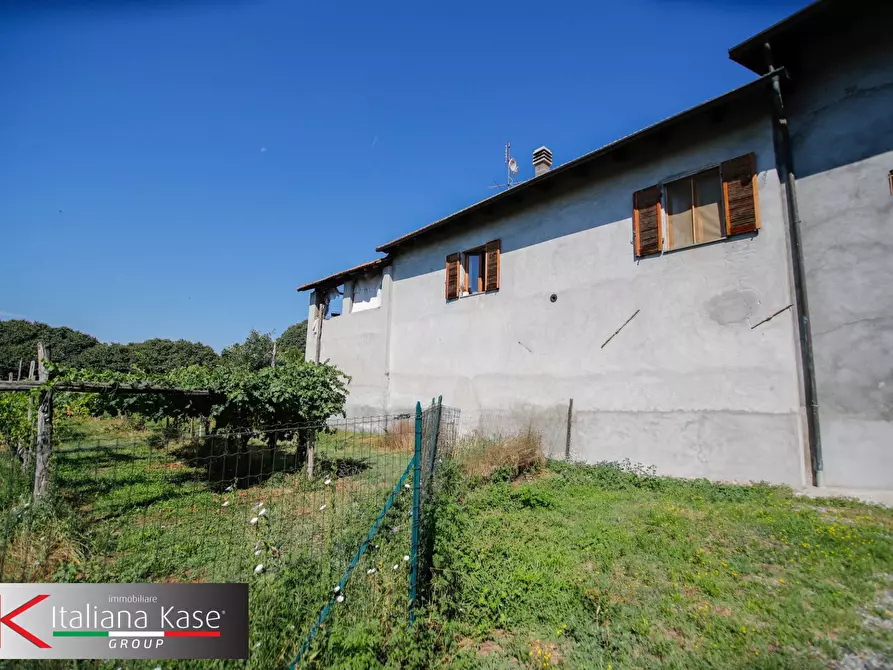 Immagine 30 di Casa semindipendente in vendita  in vicolo vittorio 2 a Albiano D'ivrea