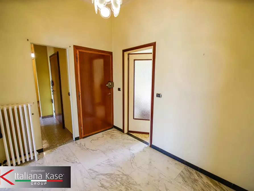 Immagine 11 di Casa semindipendente in vendita  in via Pinetti a Volpiano