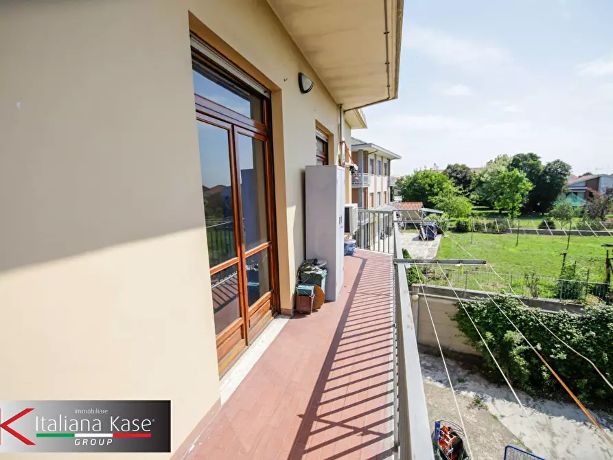 Immagine 27 di Casa semindipendente in vendita  in via Pinetti a Volpiano