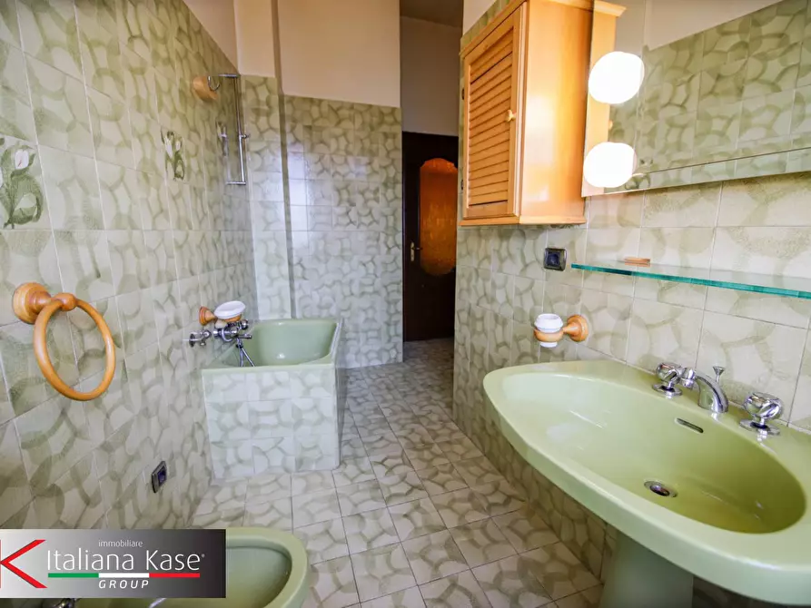 Immagine 41 di Casa semindipendente in vendita  in via Pinetti a Volpiano