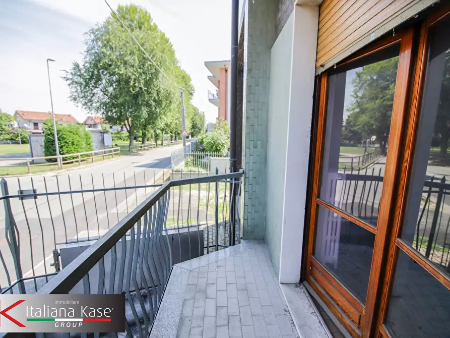 Immagine 58 di Casa semindipendente in vendita  in via Pinetti a Volpiano