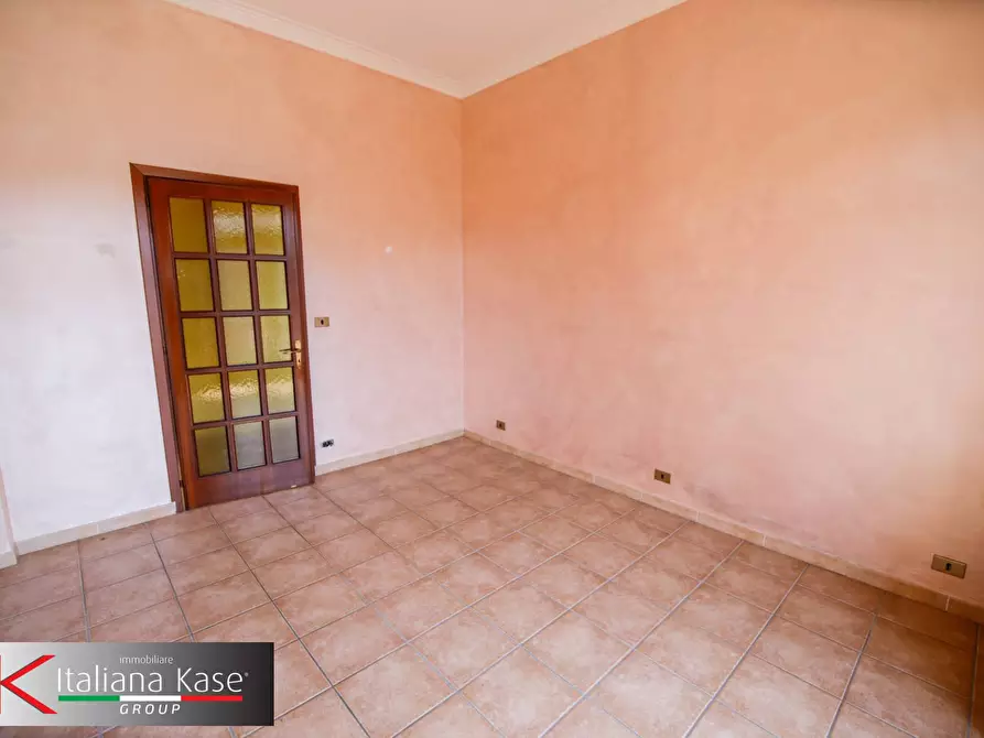 Immagine 61 di Casa semindipendente in vendita  in via Pinetti a Volpiano