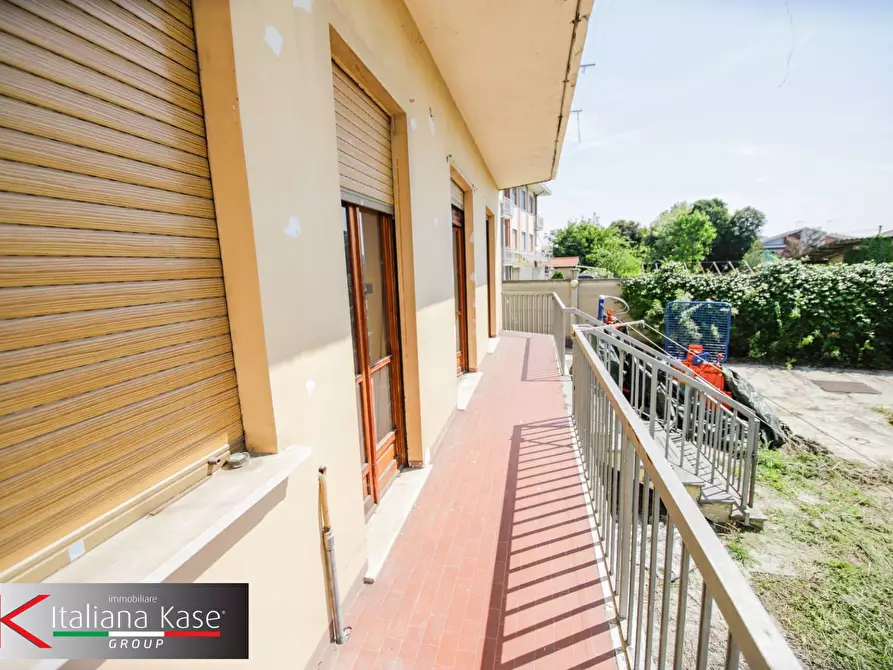 Immagine 75 di Casa semindipendente in vendita  in via Pinetti a Volpiano