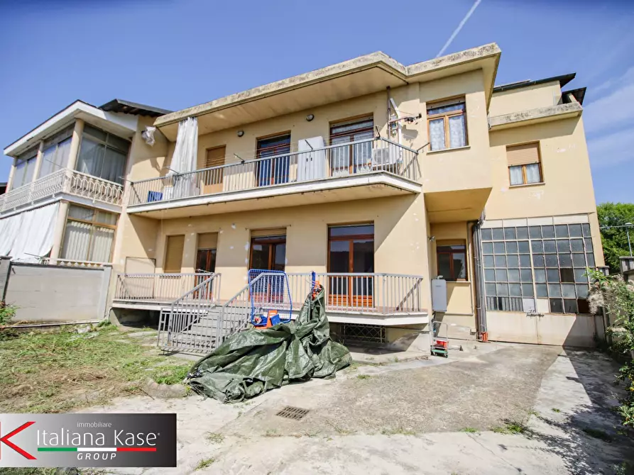 Immagine 79 di Casa semindipendente in vendita  in via Pinetti a Volpiano